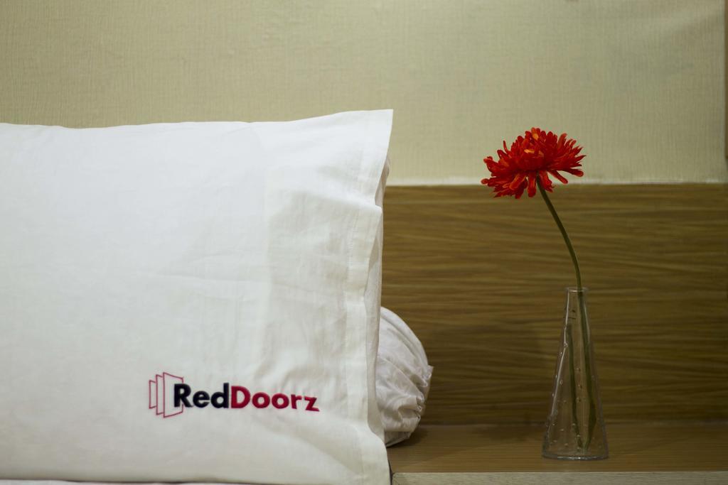 Hotel Reddoorz @ Tebet Asem Baris Jakarta Exteriér fotografie